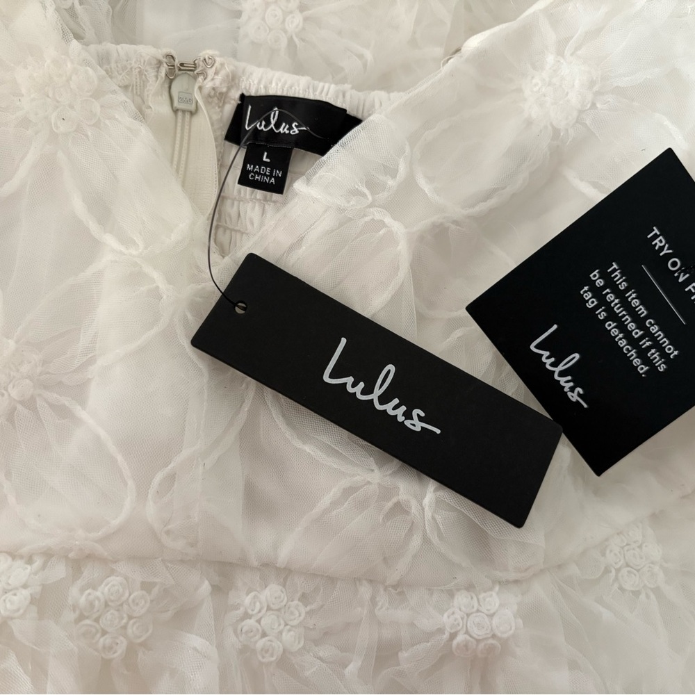Lulu's White Dress - Picture 6 of 6